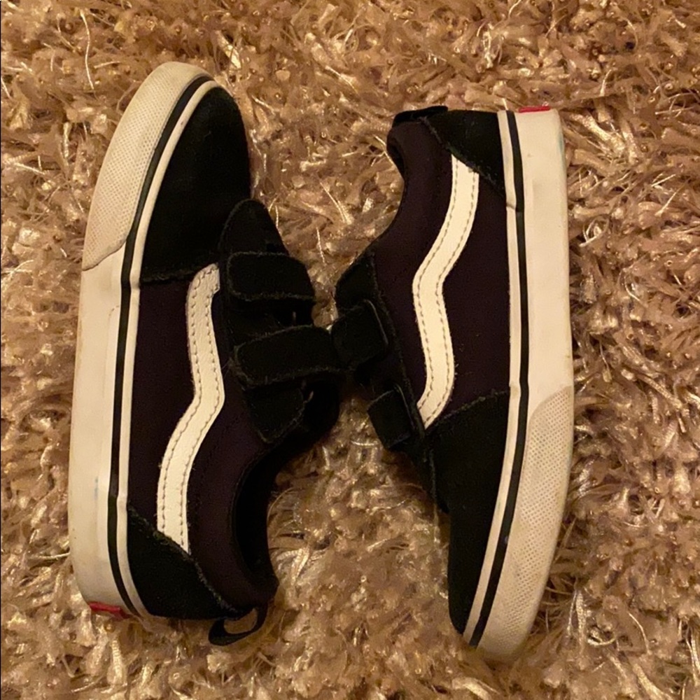Vans black and white sz 10 Velcro shoes